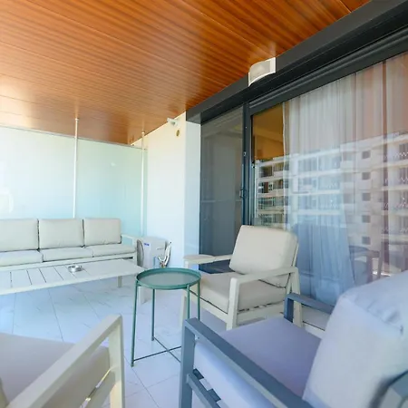 Foa Pink مامايا